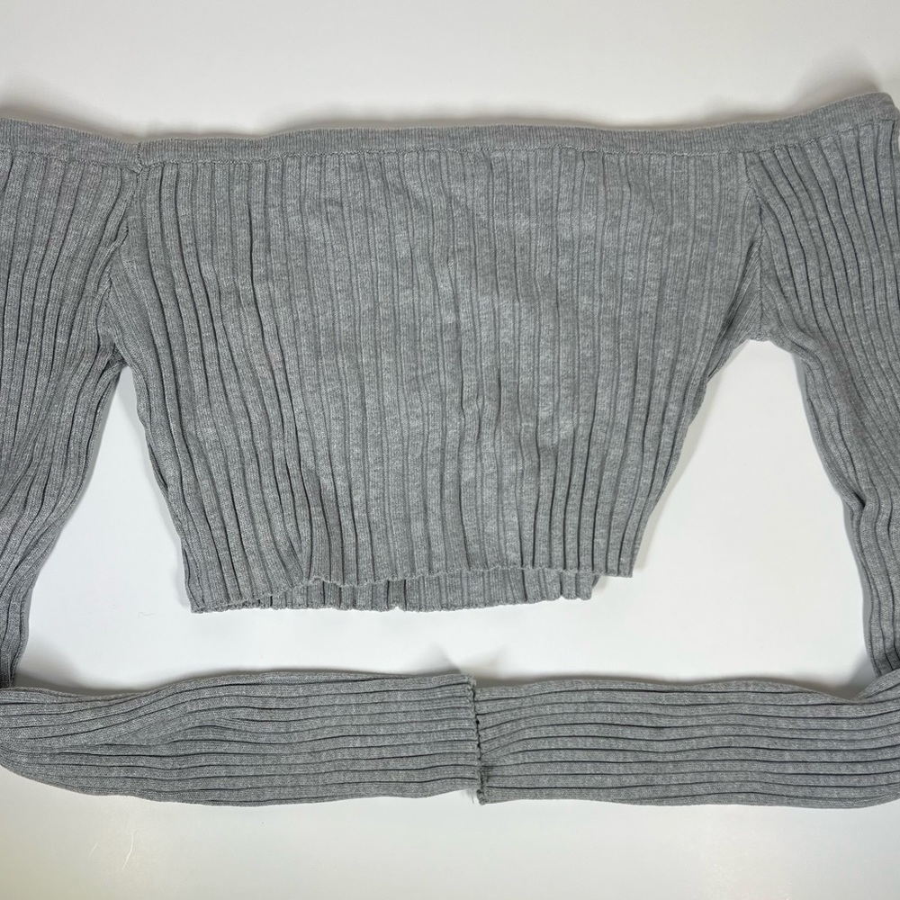 Gray Off the Shoulder Crop Top Knit Matching Set